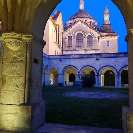 Appartamento Superbe loft t4 de 96 M2 au coeur Périgueux Esterno foto