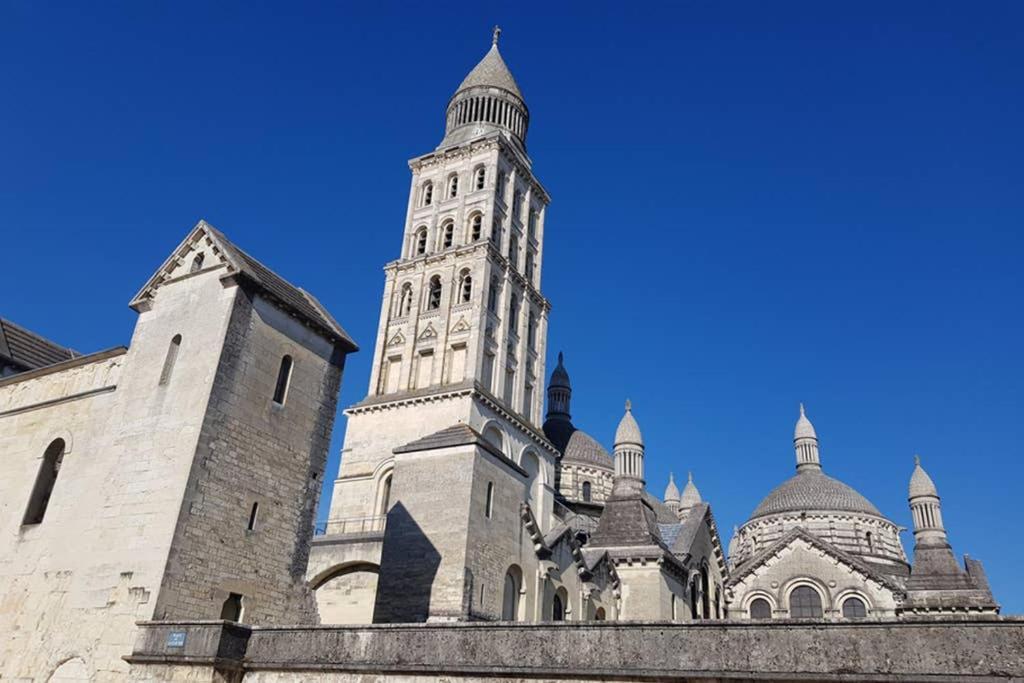 Appartamento Superbe loft t4 de 96 M2 au coeur Périgueux Esterno foto