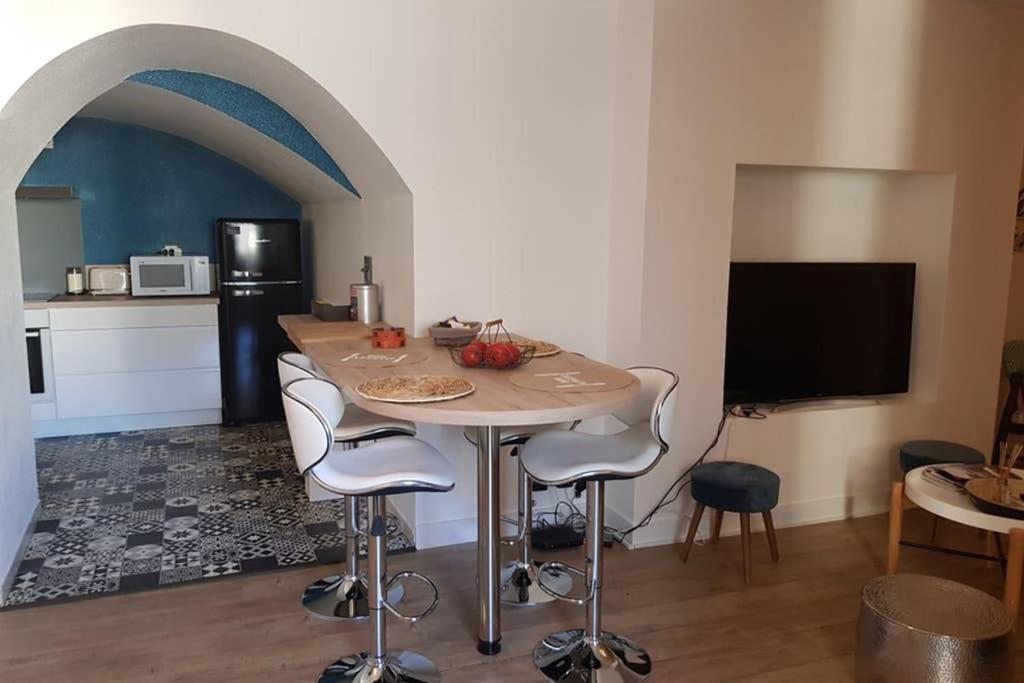 Appartamento Superbe loft t4 de 96 M2 au coeur Périgueux Esterno foto