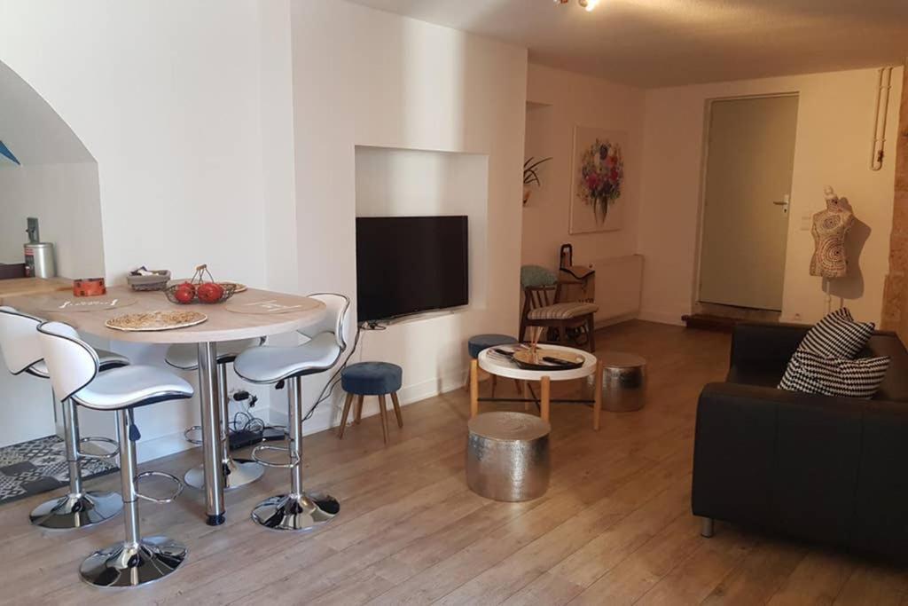 Appartamento Superbe loft t4 de 96 M2 au coeur Périgueux Esterno foto