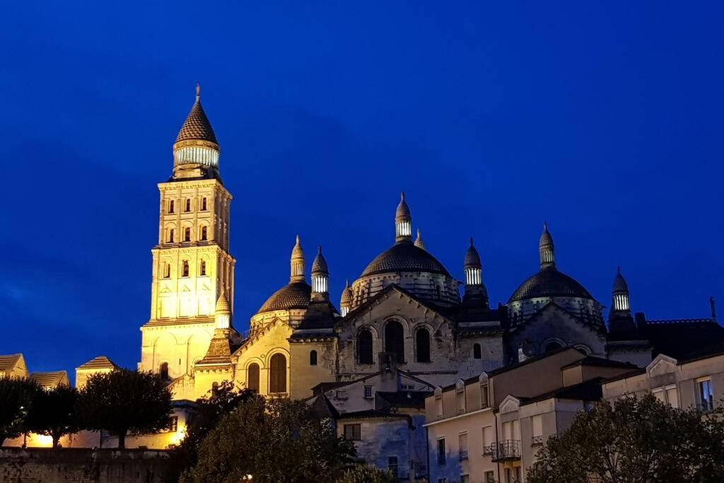 Appartamento Superbe loft t4 de 96 M2 au coeur Périgueux Esterno foto